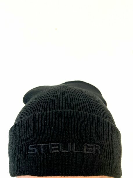 Beanie Steuler